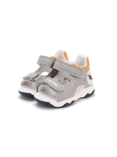 Ddstep kisfiú szandál - Világítós - 25-30